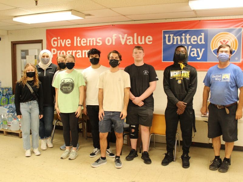 Picture of WSU students posting after volunteering for Community Service Board.