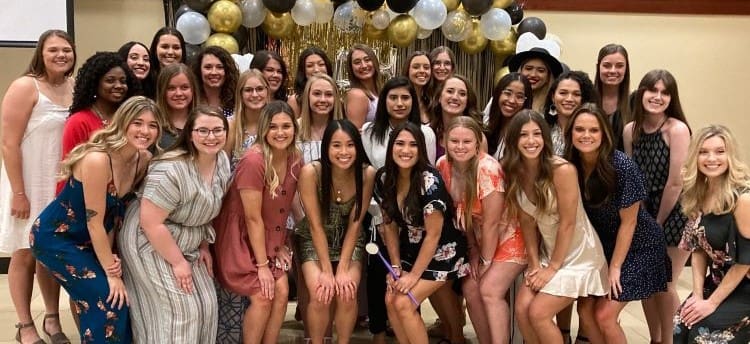Group photo of dental hygiene students at the advancement ceremony.