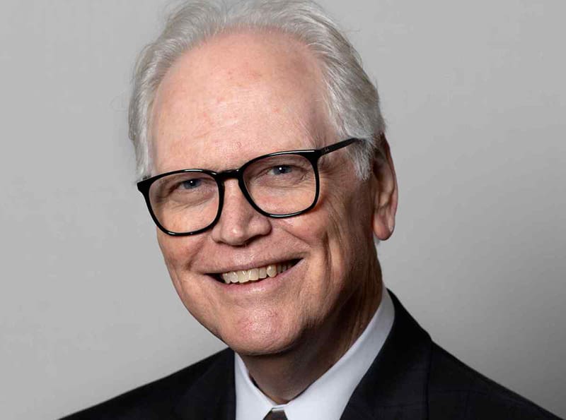 Headshot of Rodney Miller.