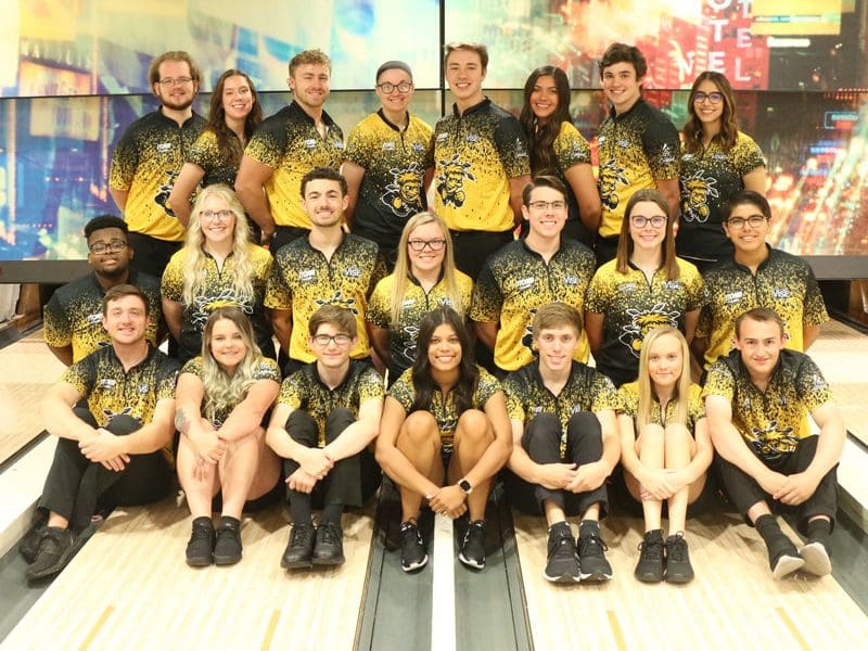 Photo of the men's and women's Shocker bowling teams.