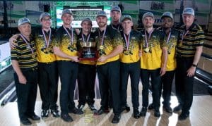 Photo of the men's Shocker bowling team.