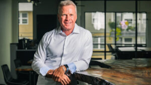 Barton School Welcomes Bill Poston as Entrepreneur-in-Residence During Centennial Year