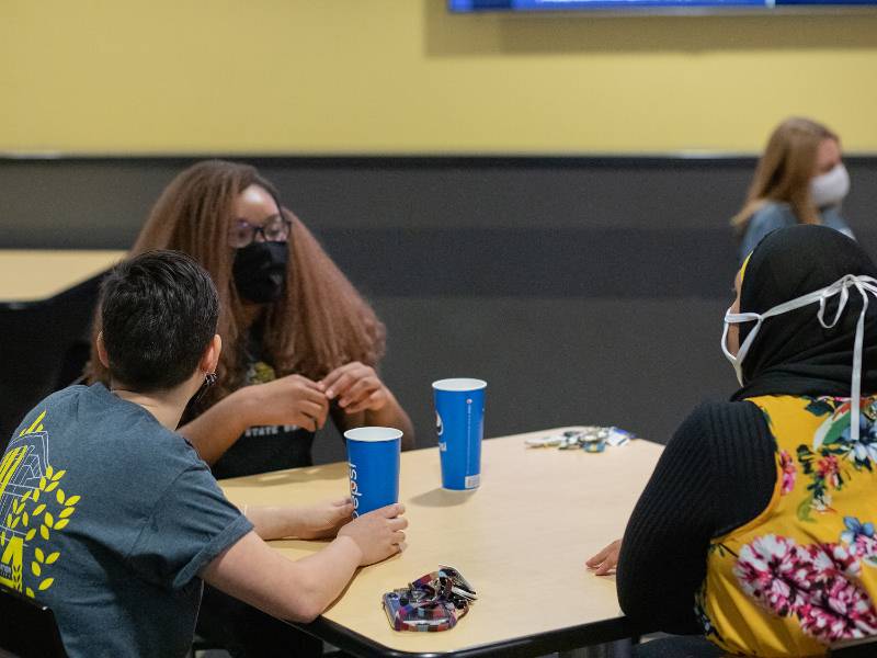 Dining services fall hours